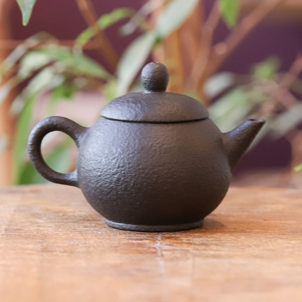 Teekannen Schwarz von Lin Guo Li (100-115 ml)