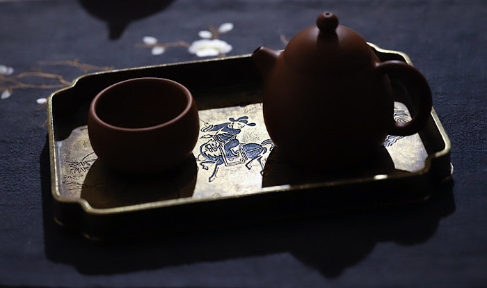 Jagdszene Teetablett aus Bronze