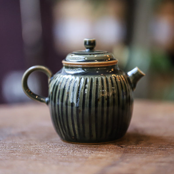 Jingde Zhen Gongfu Teekännchen River Bird (150 ml)